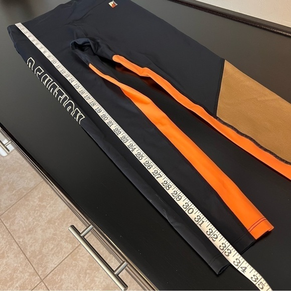 P.E Nation the Comeback Legging, highwaisted, black/colorblock, size M - Picture 13 of 14